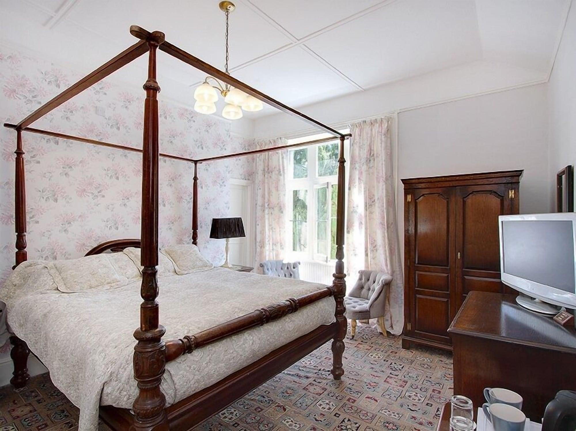 Manor Grange-over-Sands